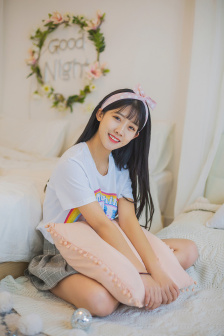 奶头一吃一个摸一个就硬知乎